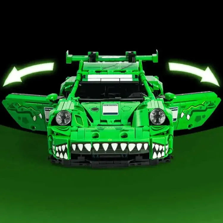 THE GREEN JAWS RACE CAR 1521PCS