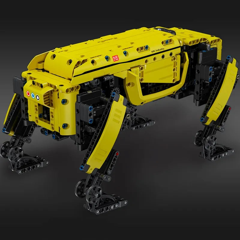 Remote Controlled Dynamics Robot Dog 935pcs